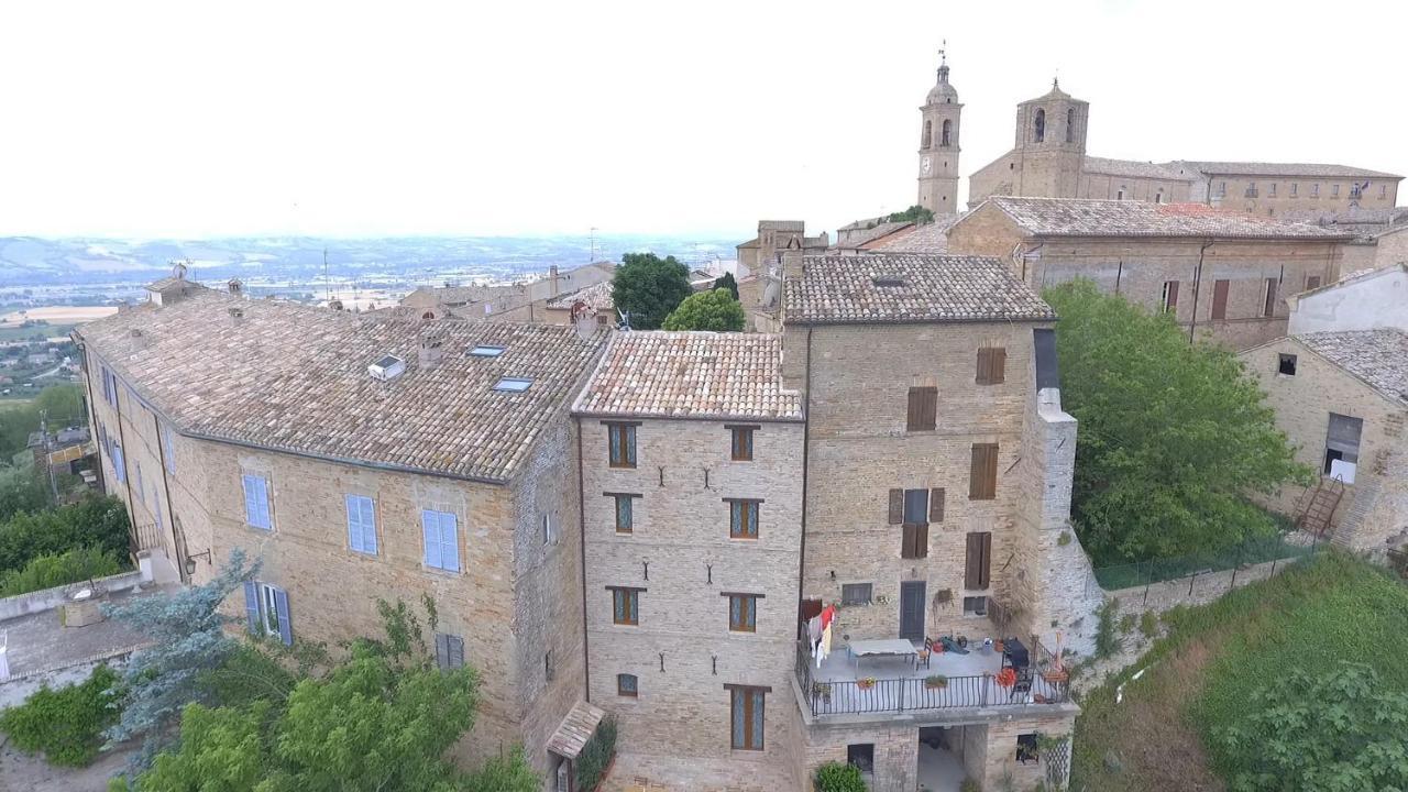 Il Castello Affittacamere Montecosaro  Ngoại thất bức ảnh