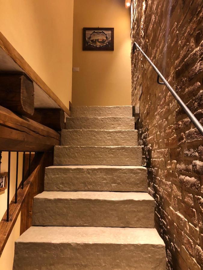 Il Castello Affittacamere Montecosaro  Ngoại thất bức ảnh